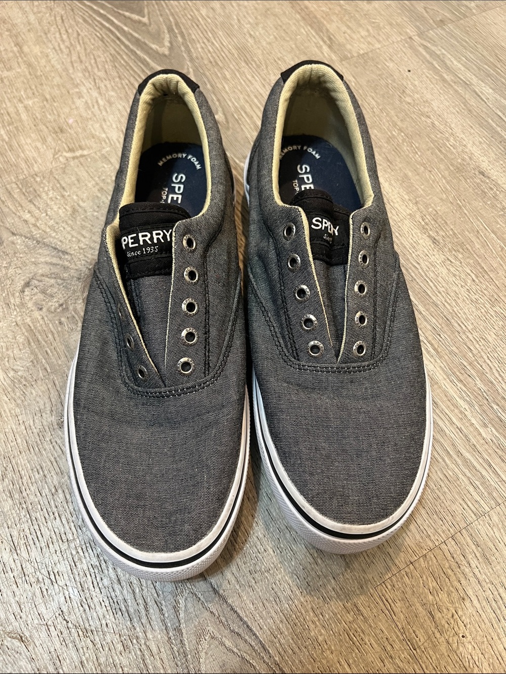 Sperry Top Sider size 10 Men's Charcoal Canvas Slip-On Loafers